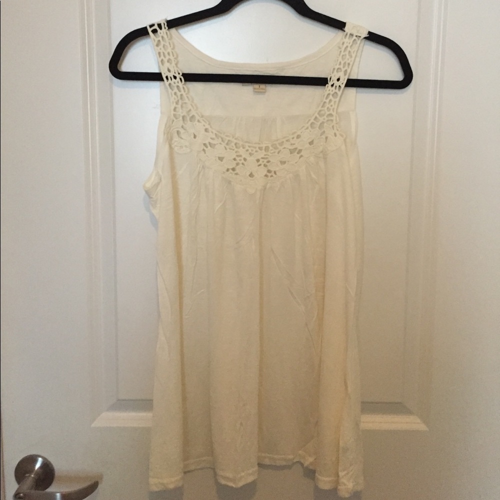 Forever 21Cream Floral Crochet Tank Top